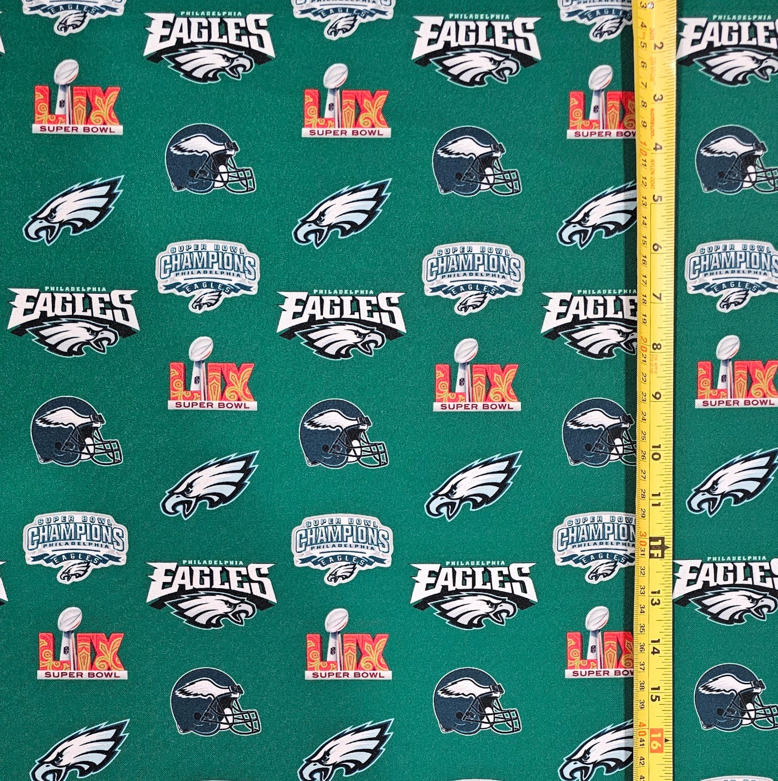SUPERBOWL CHAMPIONS 2P25 LXI EAGLES 1 YARD FABRIC (36 X58 ) BRAND NEW