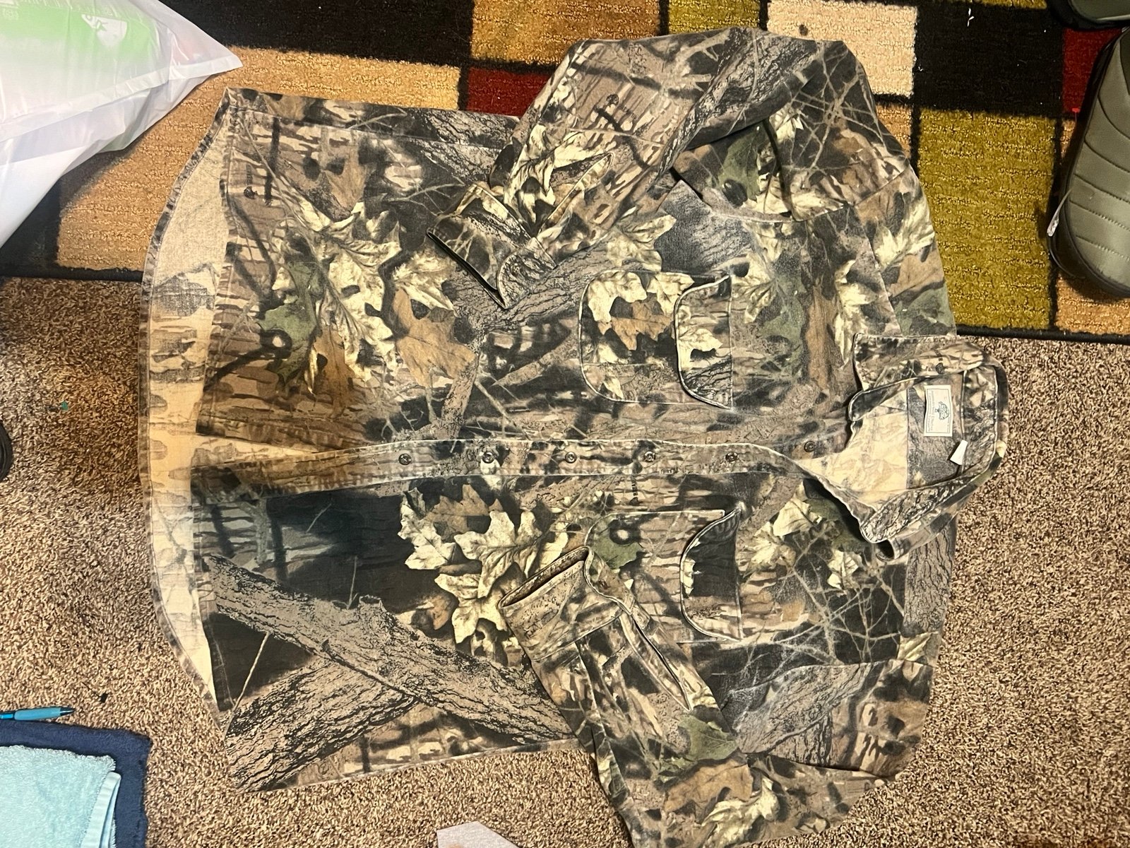 Vintage 90s Mossy Oak Button down. (X-L)
