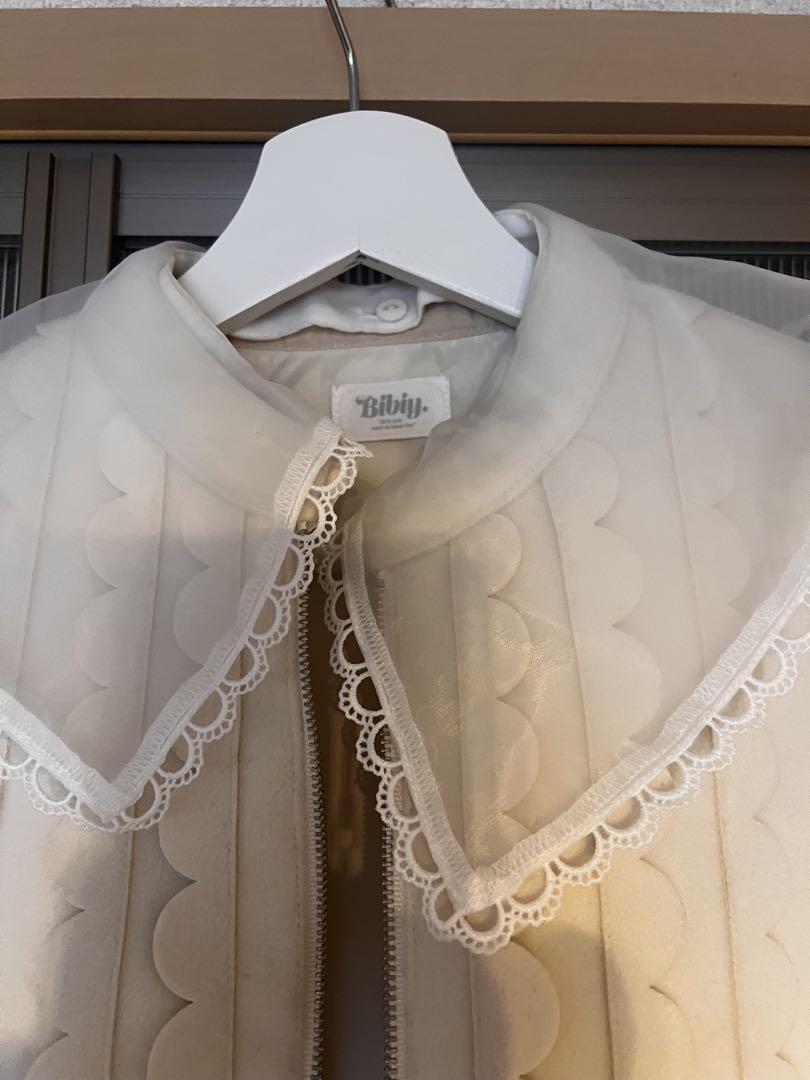 Bibiy. ANGIE SLEEVELESS JACKET