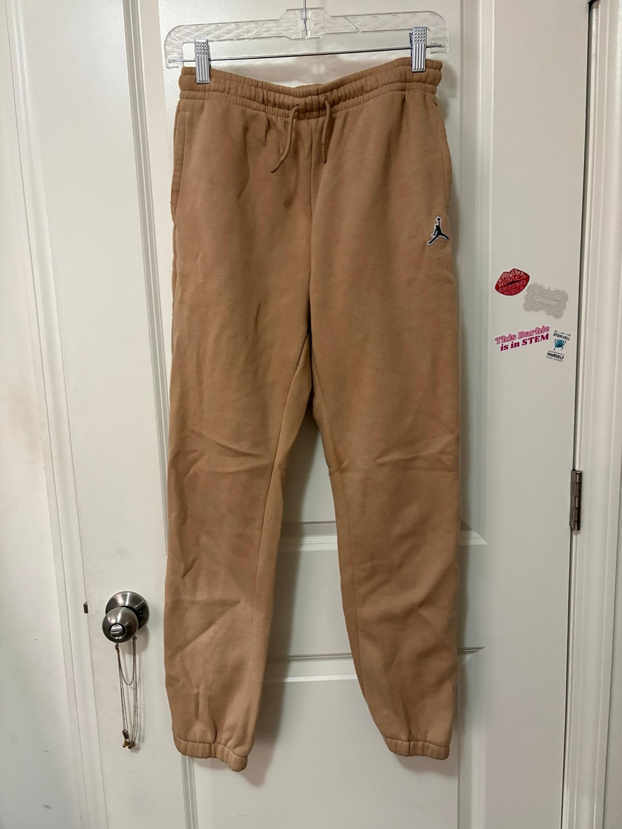 Beige Jordan sweatpants youth XL