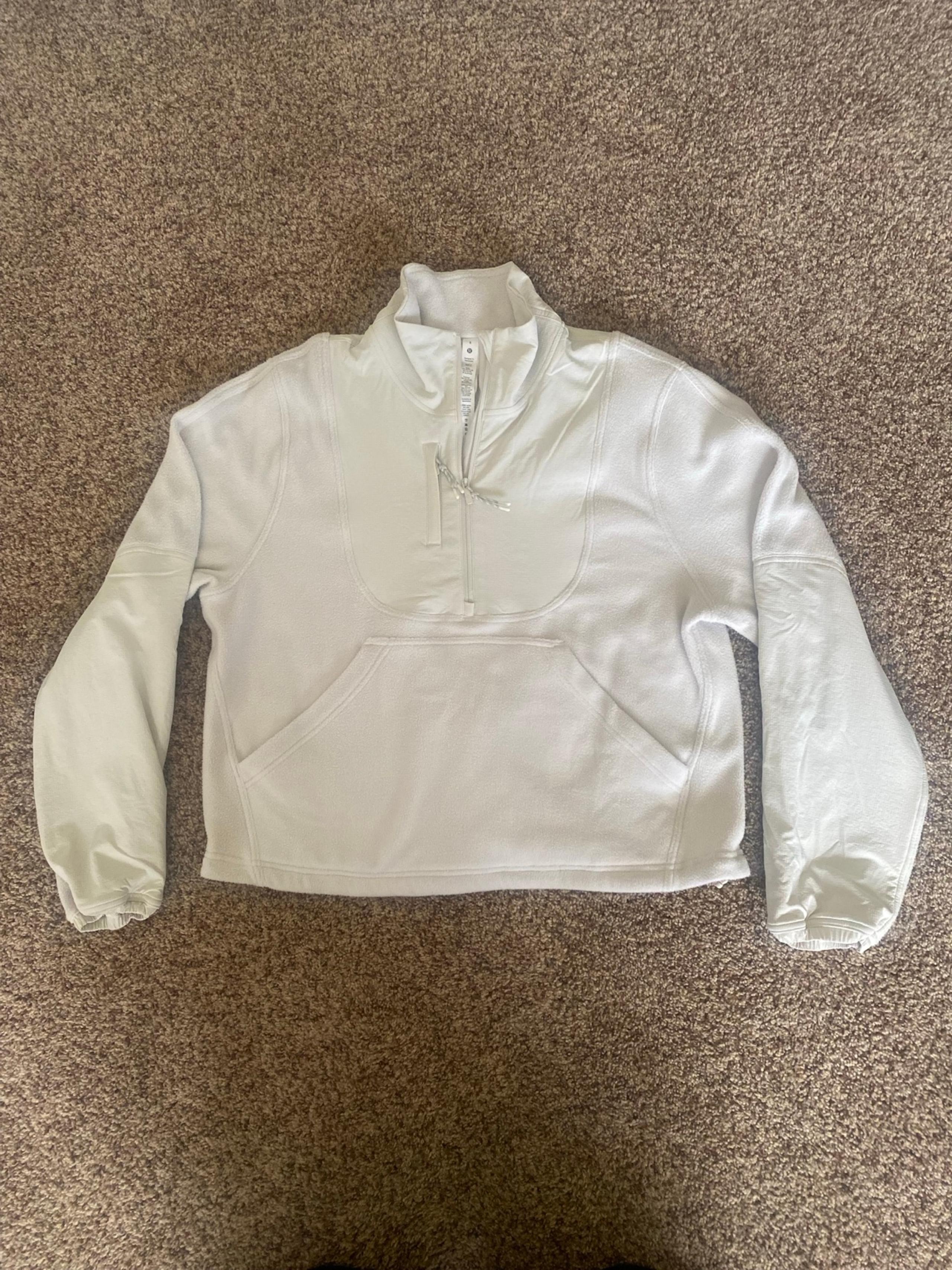 Lululemon Women’s scuba Pullover