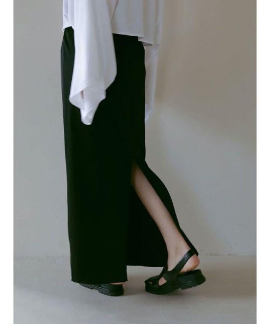 ETRE TOKYO Sold Out Slit Satin Skirt Popular Long