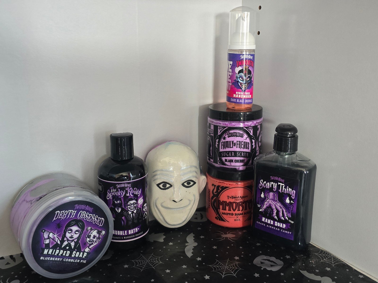 Twisted Allure Rare