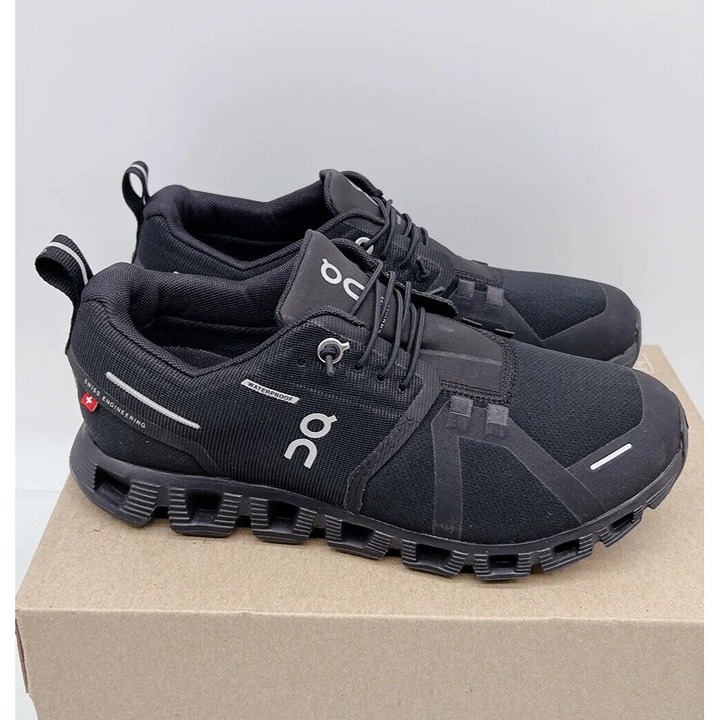 ON Cloud 5 Waterproof Running Shoe Sneaker All Black Womens Size US 9