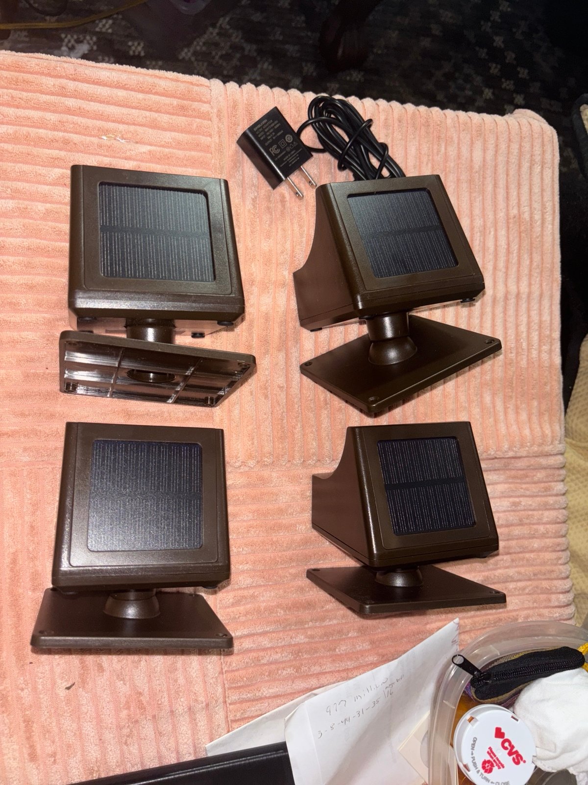 Driveway solar lights motion sensors/no detector