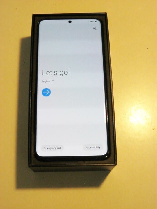 New Unlocked AT&T 128gb Samsung S20+ PLUS 5g G986U Deal!!