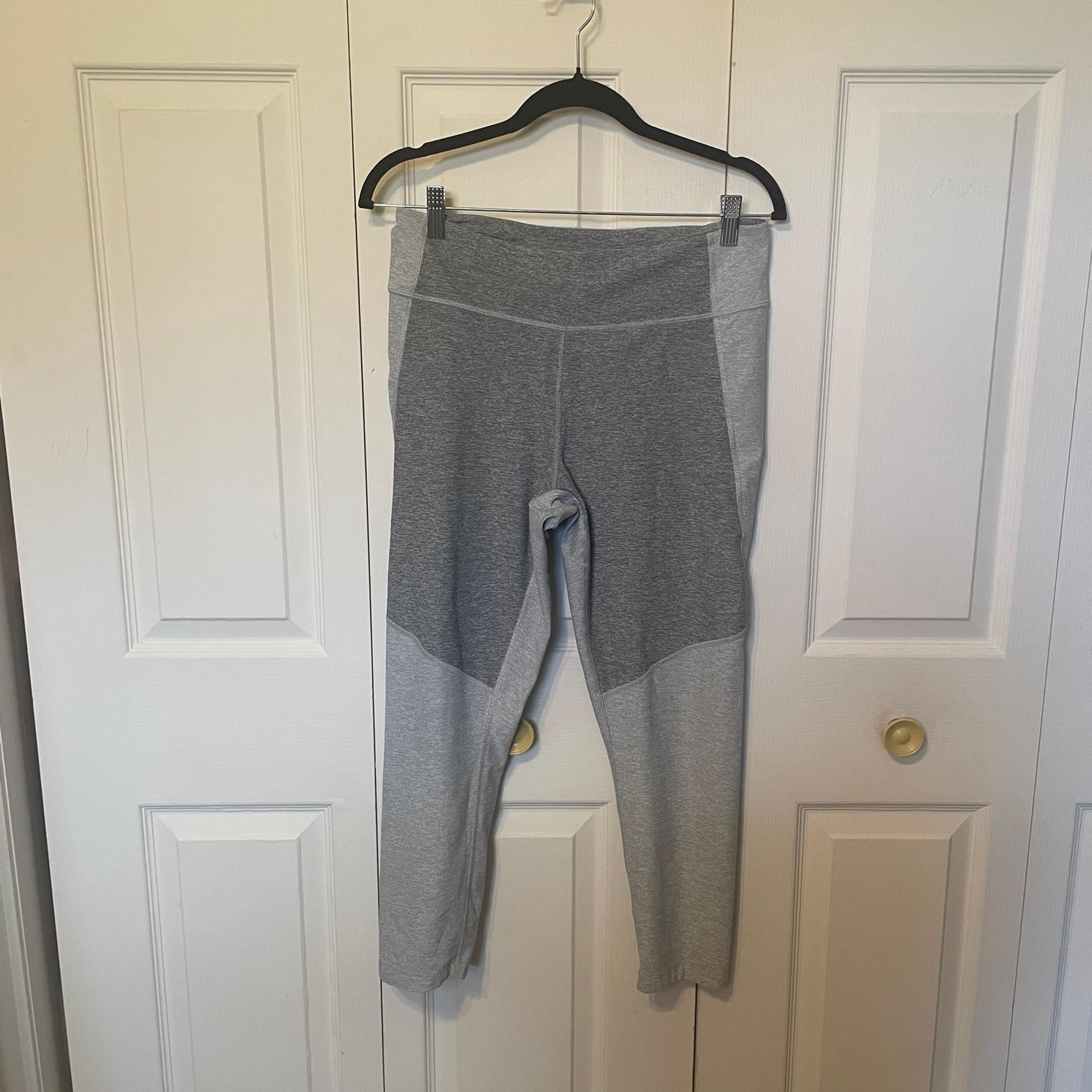 Women’s Outdoor Voices Gray Leggings Workout Athletic Casual Neutral