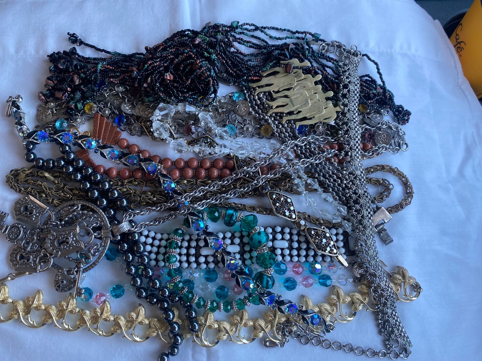 Unusual vintage Jewelry Lot