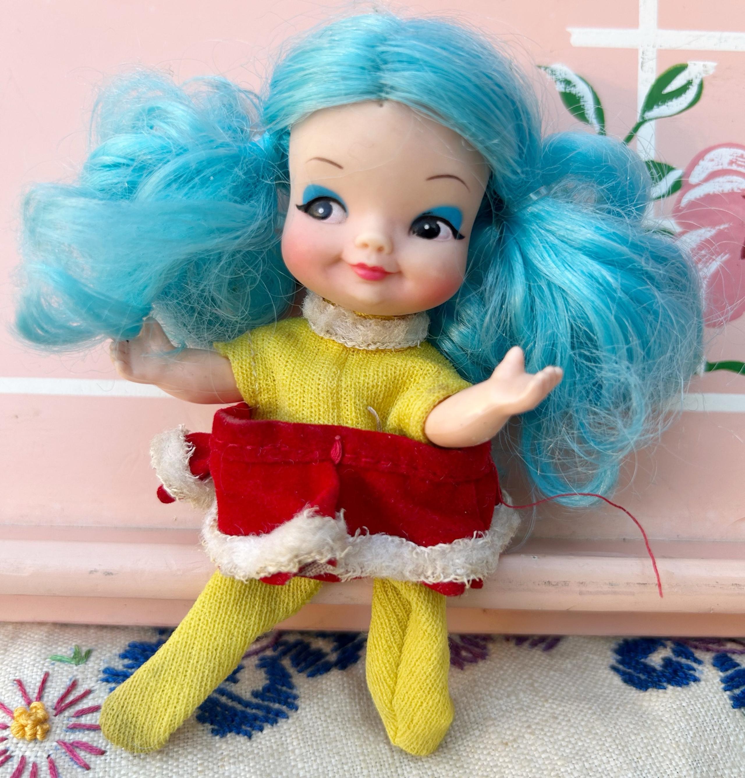 Vintage 1969 Sally Skater Finger Ding Puppet Doll REMCO Toy