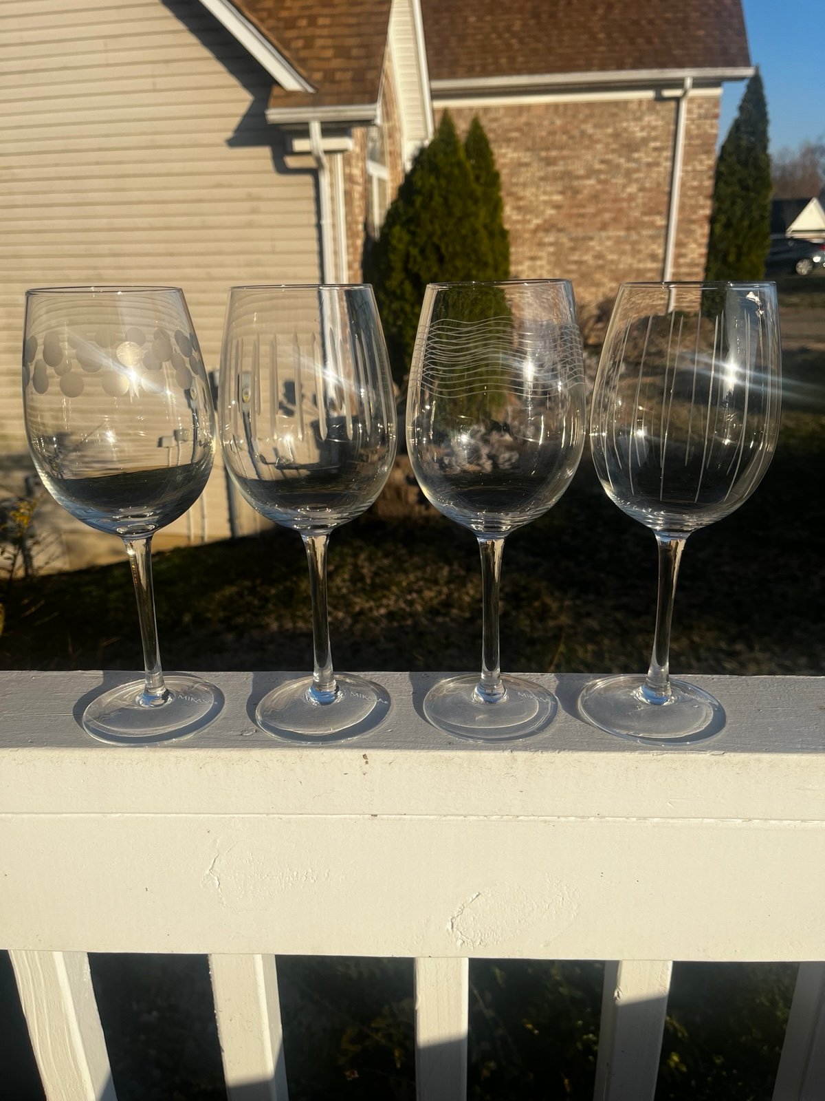 Mikasa Cheers Set of Four Wine Glasses