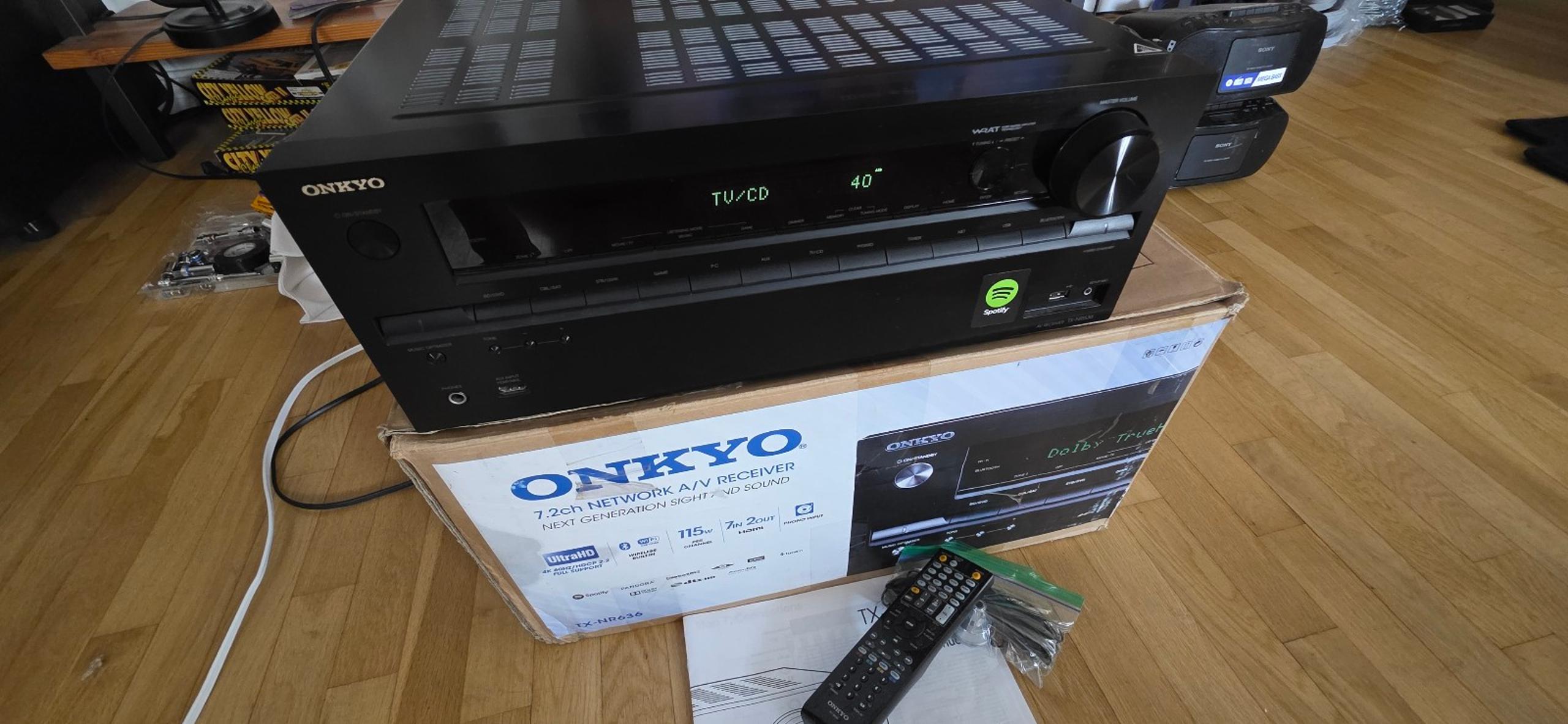 Onkyo Tx-nr636 Surround Sound Receiver accessories - Excellent Condition