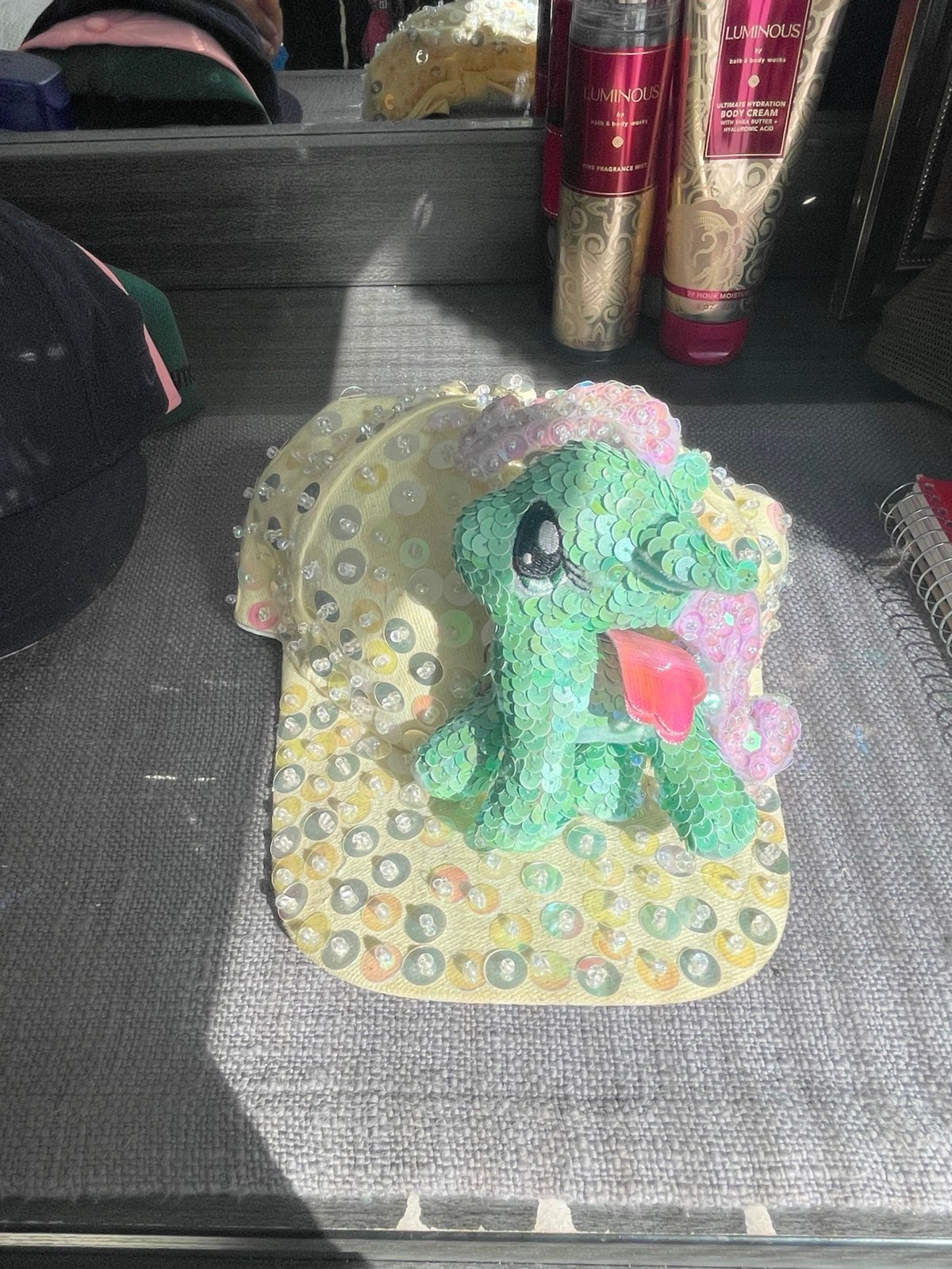 Fashion hat