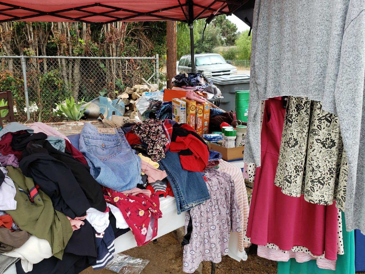 Yard Sale/ Garage Sale
