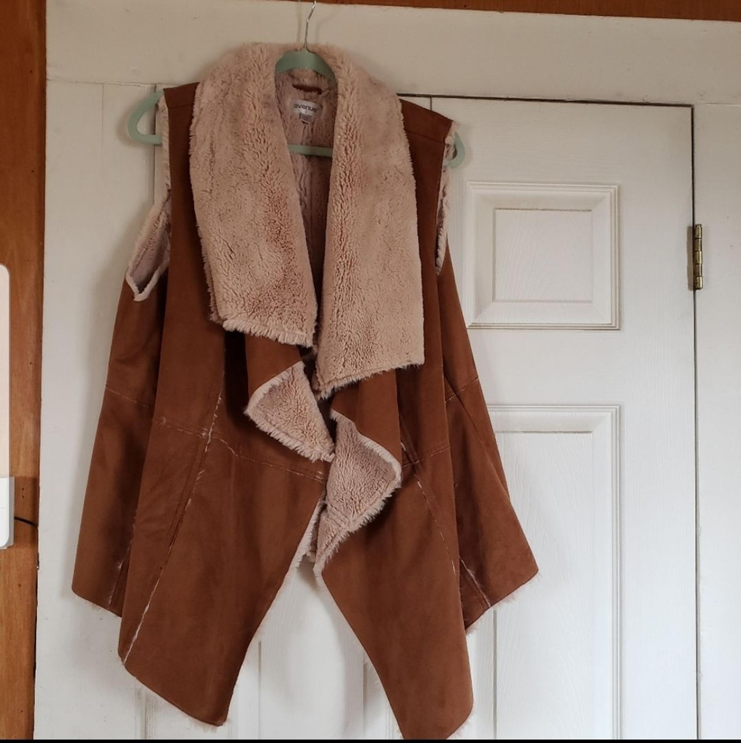 Avenue Faux Suede Shearling Vest 18/20