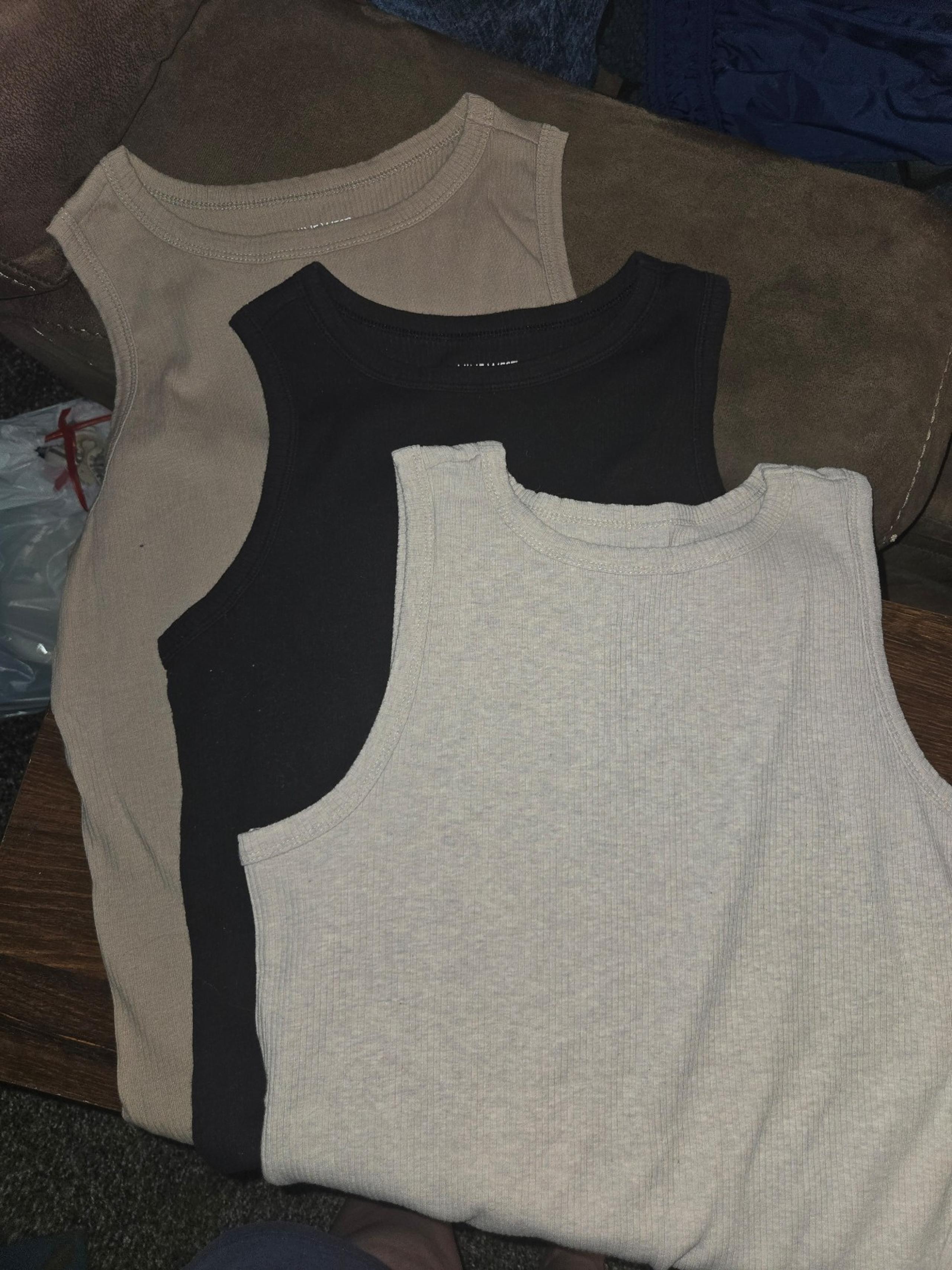 Womans tank tops - 3