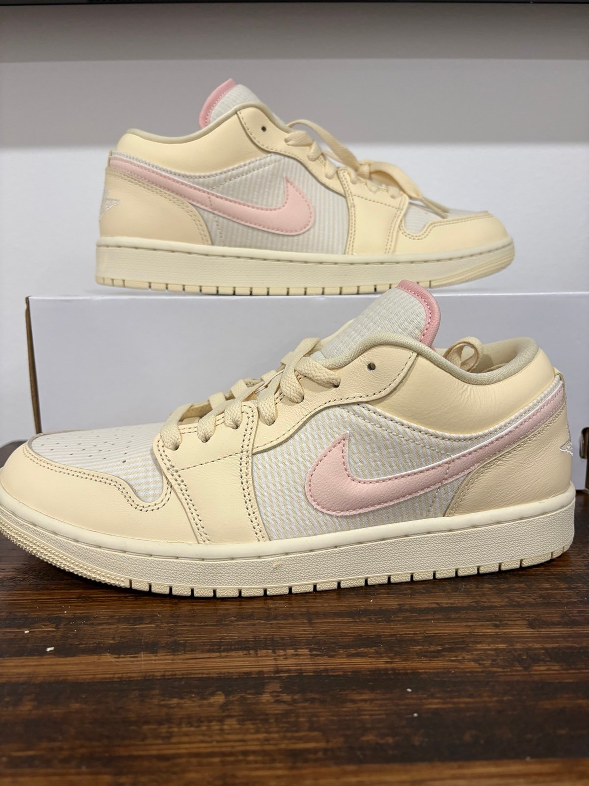 Jordan low Legend Pink
