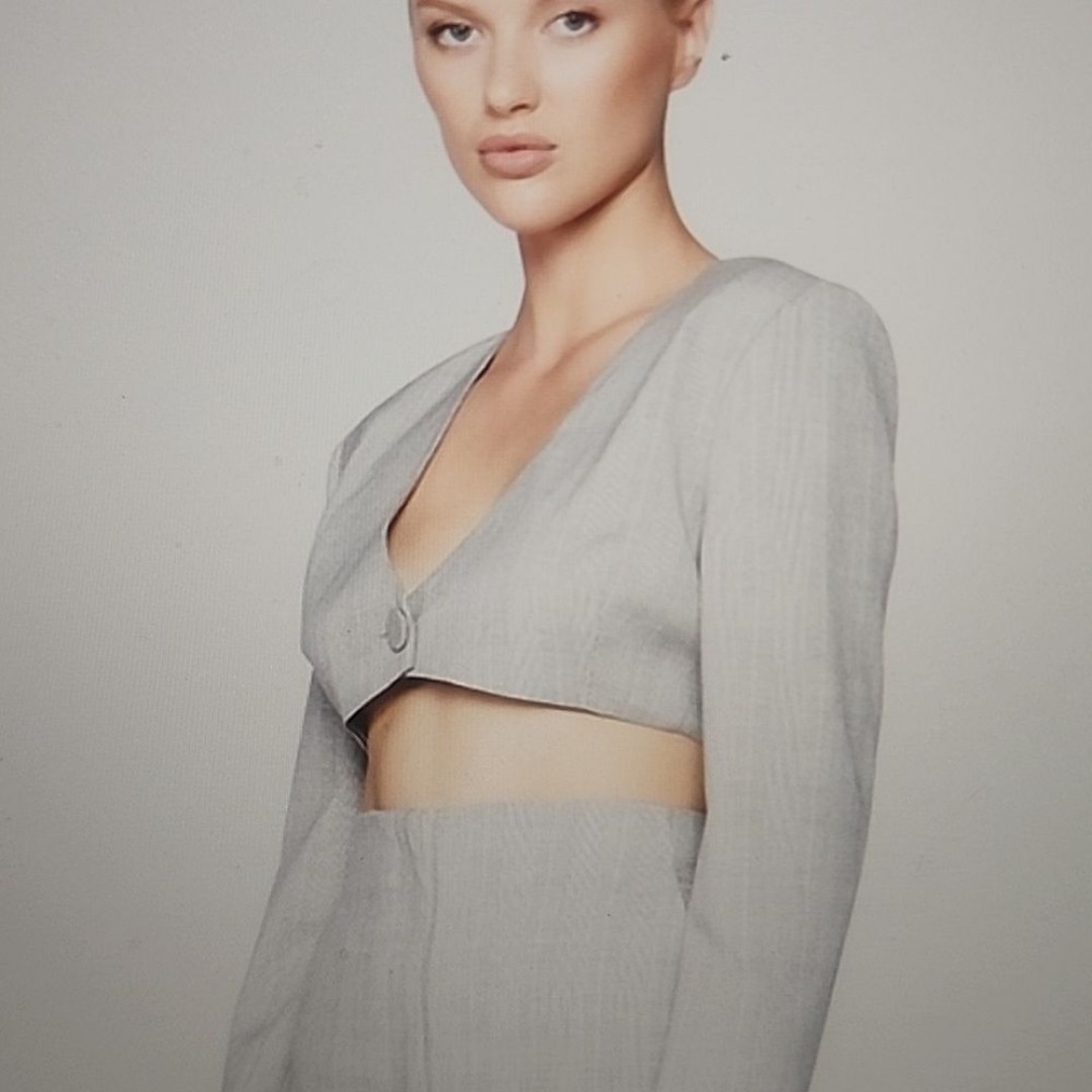 BARDOT RAQUELA CROP BLAZER SIZE4