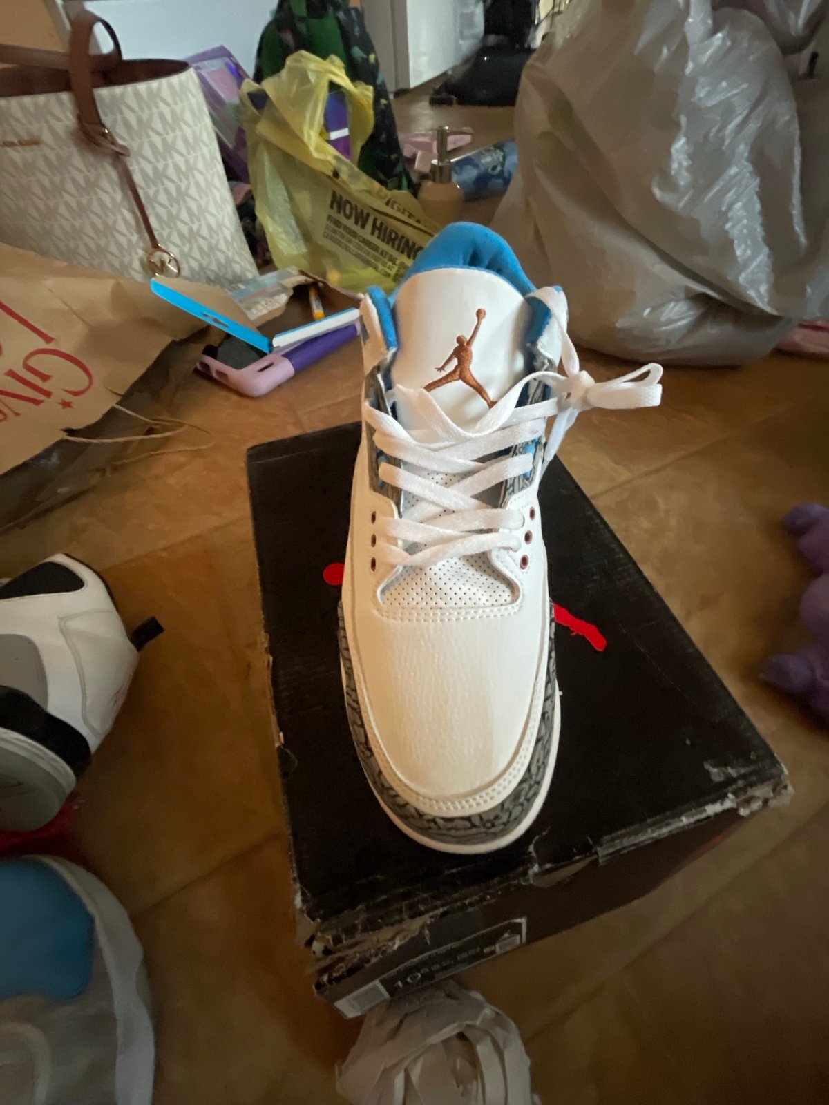 Jordan retro 3 unc color