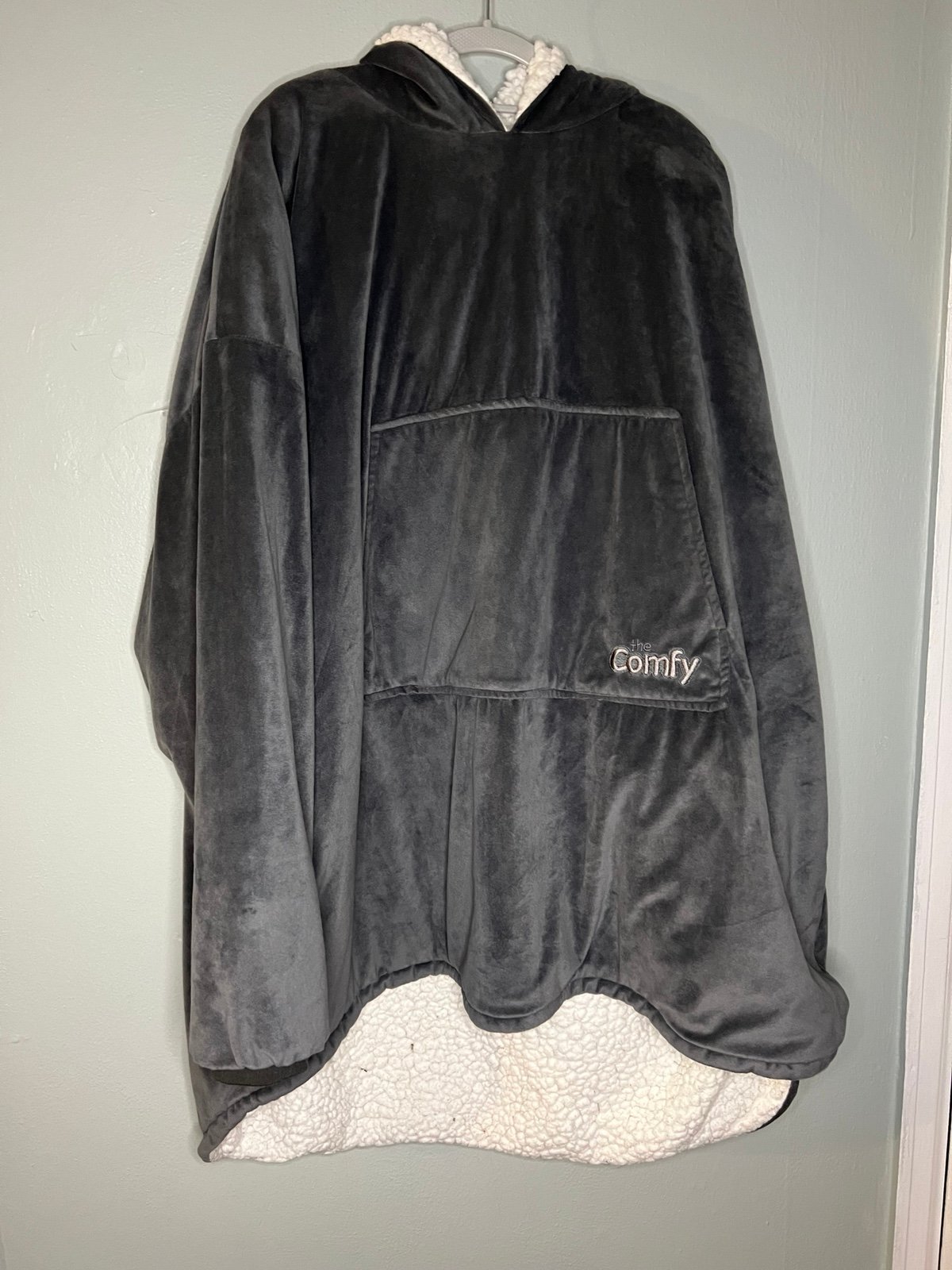 The comfy grey Sherpa lined wearable blanket