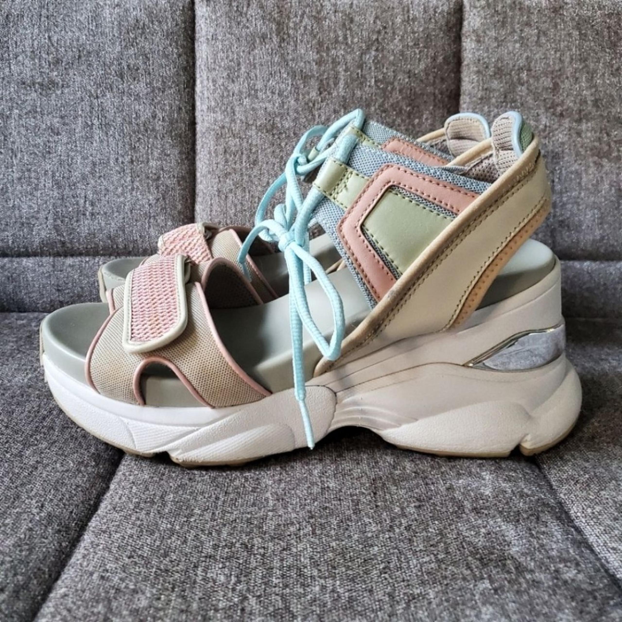 Michael Kors Irma Platform Lace Up Sandals Size 9 Colorblock White Pink