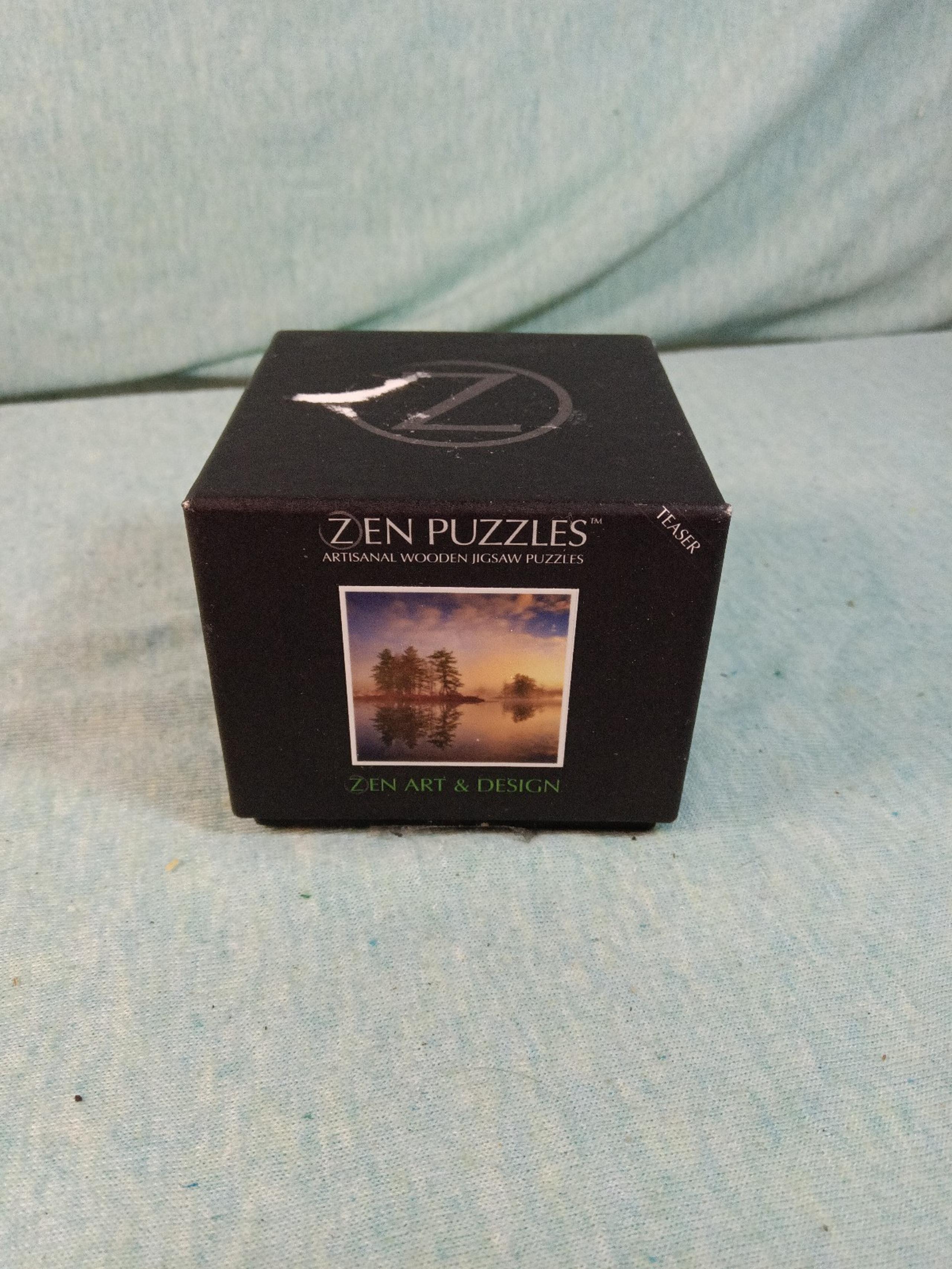 Zen Puzzles Artisanal Wooden Jigsaw Zen Art & Design HARVARD POND  Teaser 50pc
