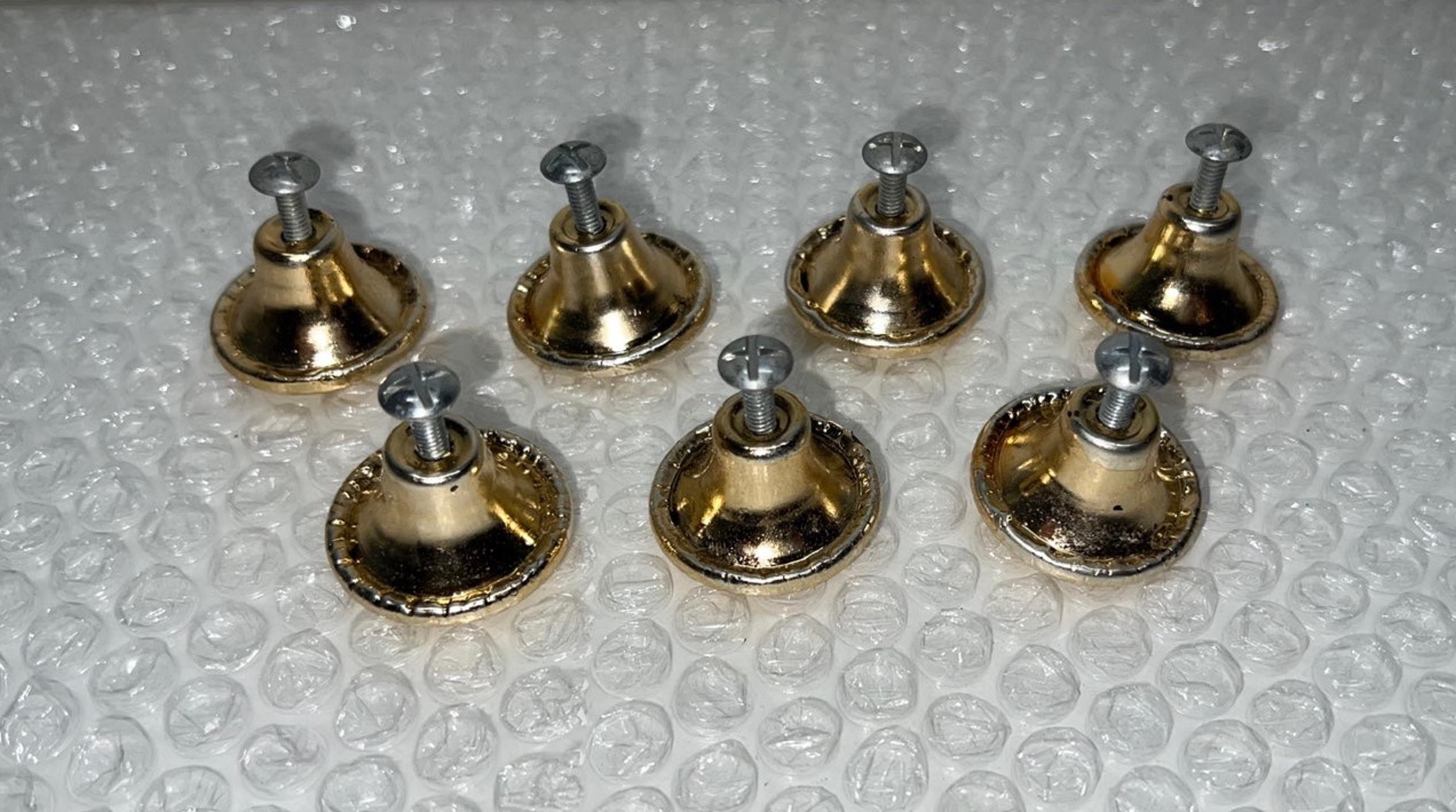 Cabinet / Door Pull Knobs 10 Total