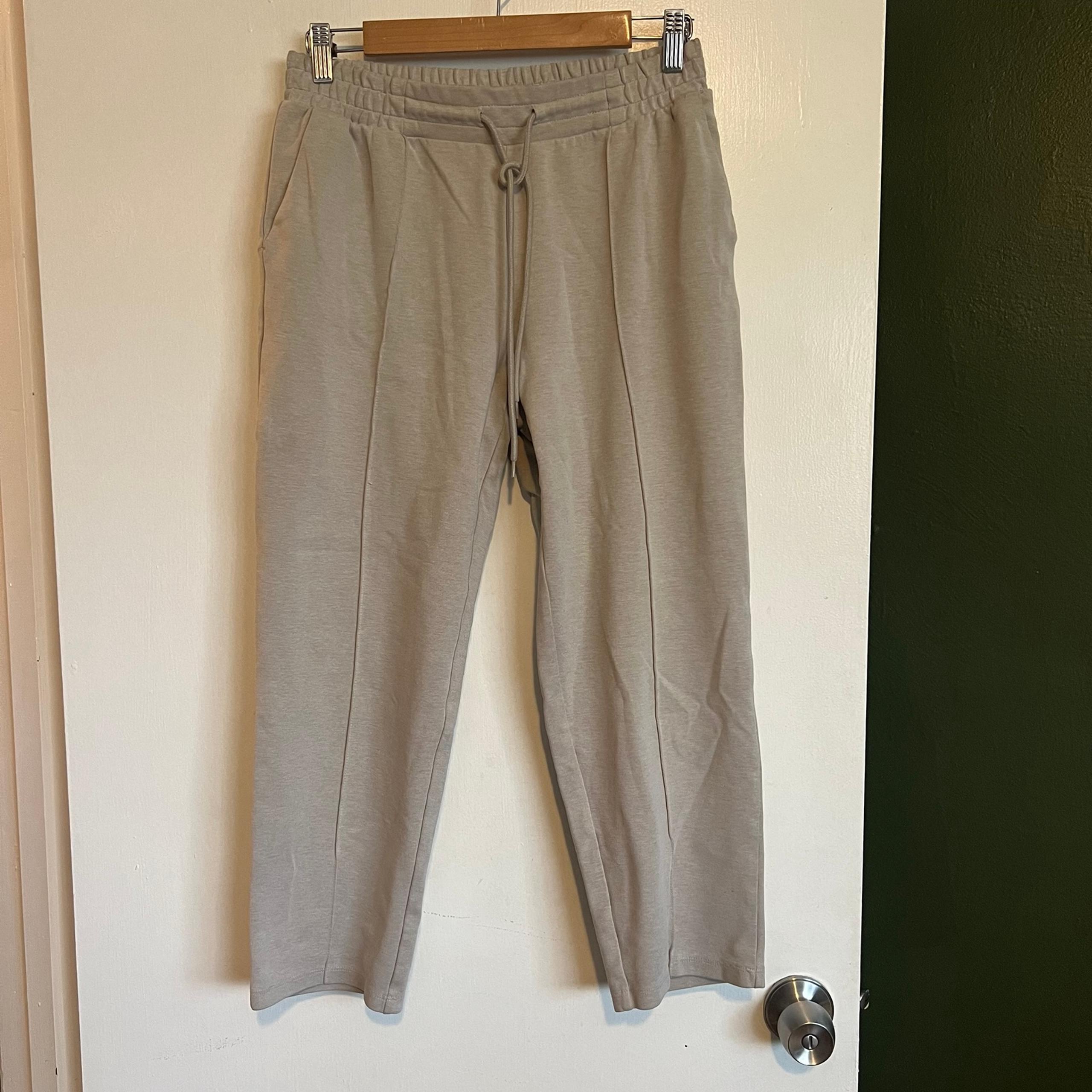 a new day beige gray pull on cropped casual pants size small - Target