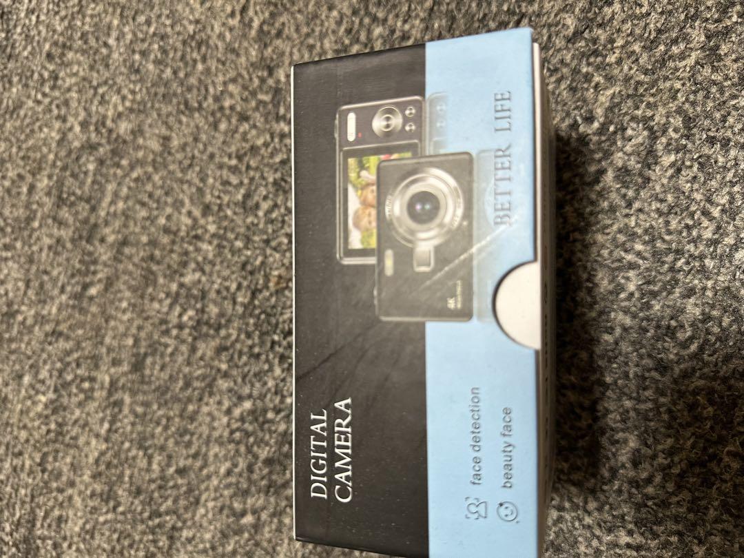 KLC-6408 Digital Camera with Beauty Function