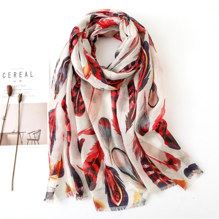 Customized New Feather Print Ladies Fashion Design Shawl Scarves Summer Muffler