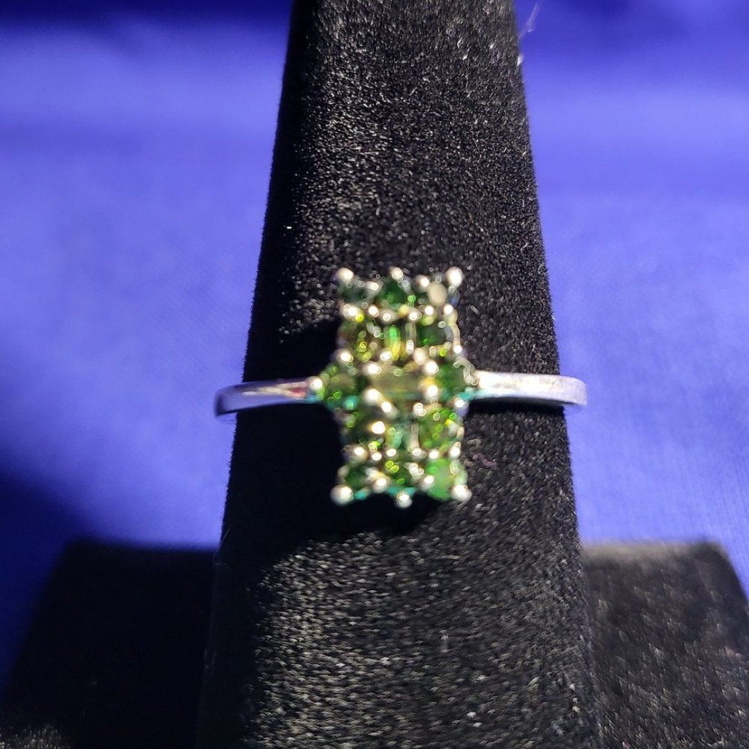 Chrome Diopside Small Elongated Cluster Sterling Silver Ring SZ 8