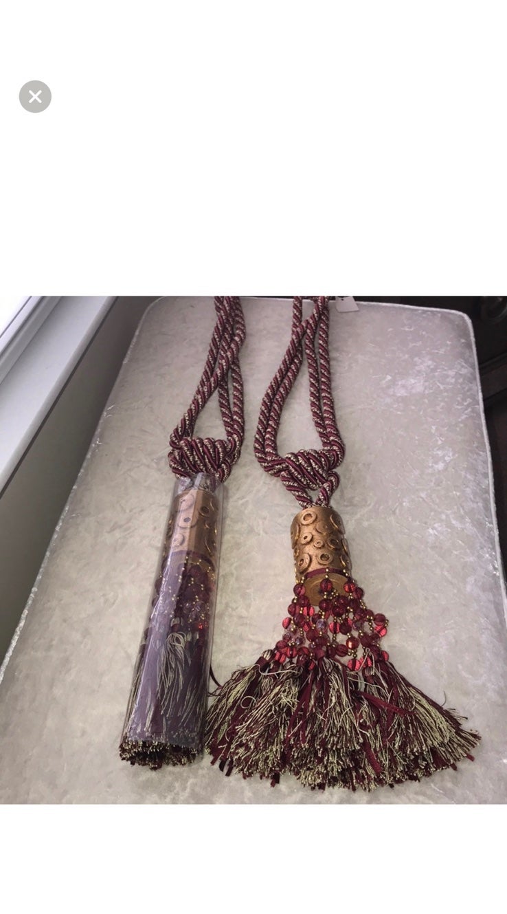 NWT Decorative custom curtain tiebacks (set of two)