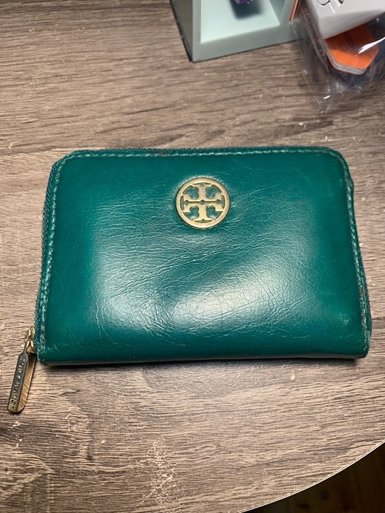 Tory Burch Compact Wallet - Green Leather