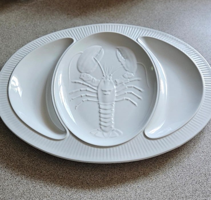 Large White Studio Nova Lobster Platter