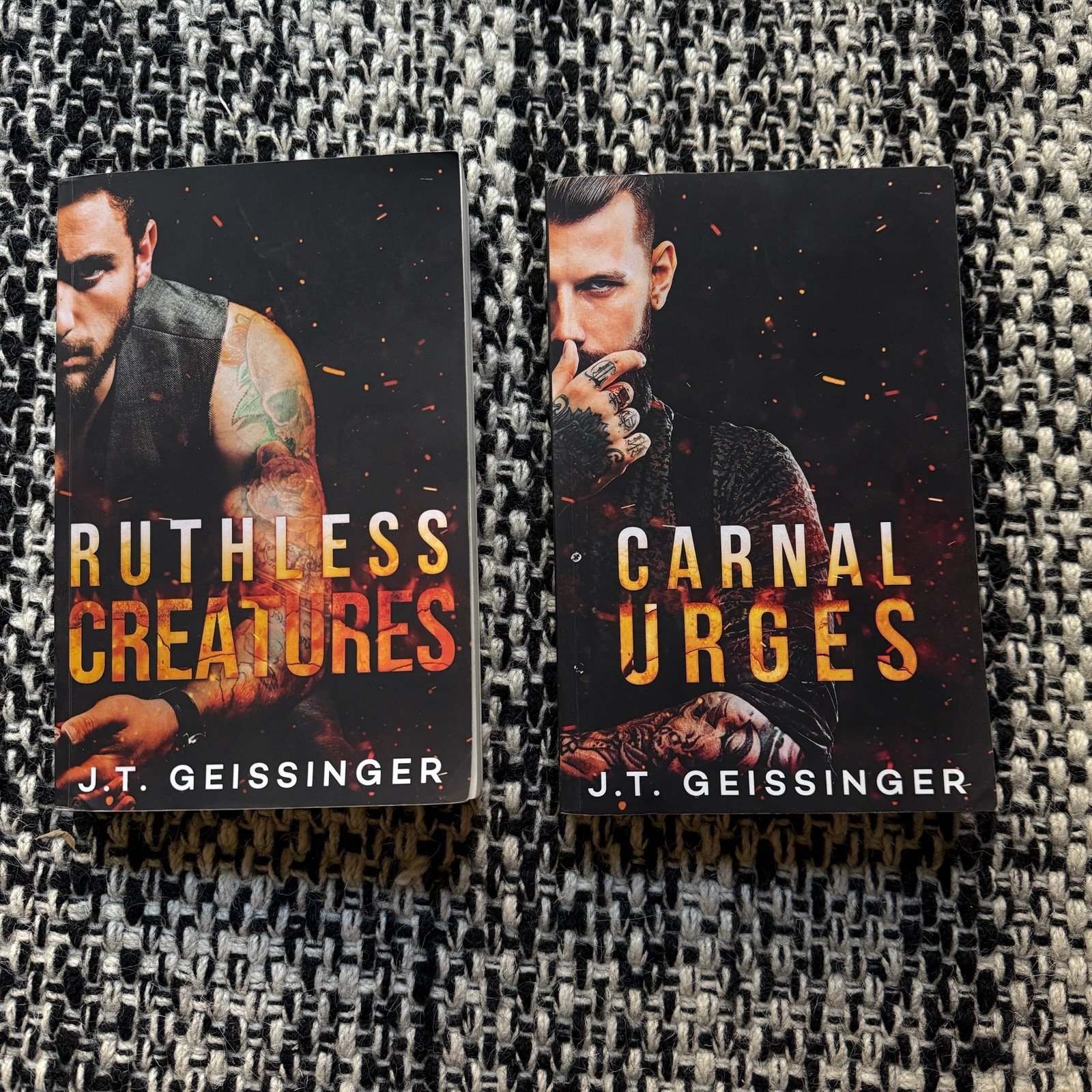Queens & Monsters OOP