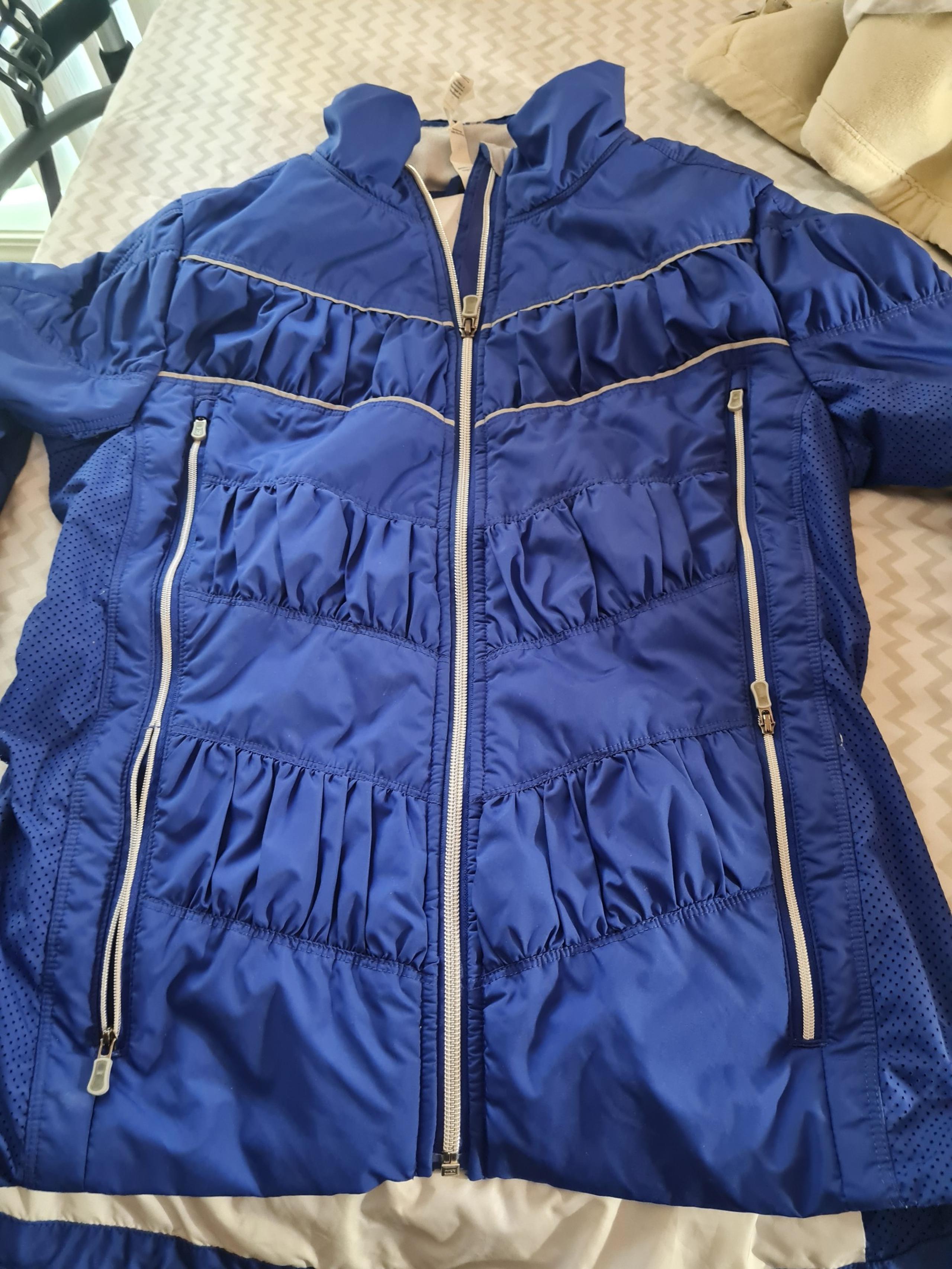LULULEMON waterproof purple jacket