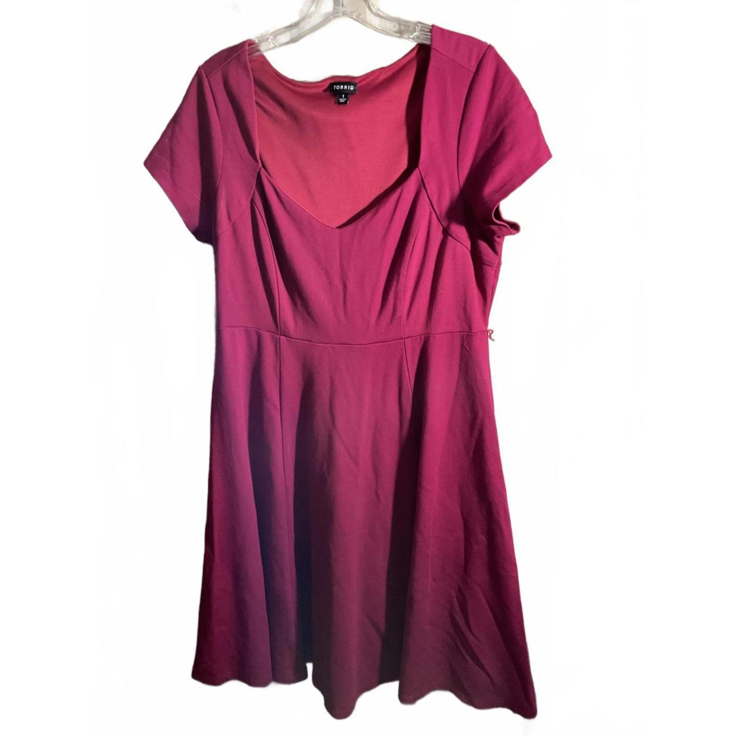 Torrid Women's Fit and Flare  Flattering Dress in Fuchsia  Date Night 1X 14-16