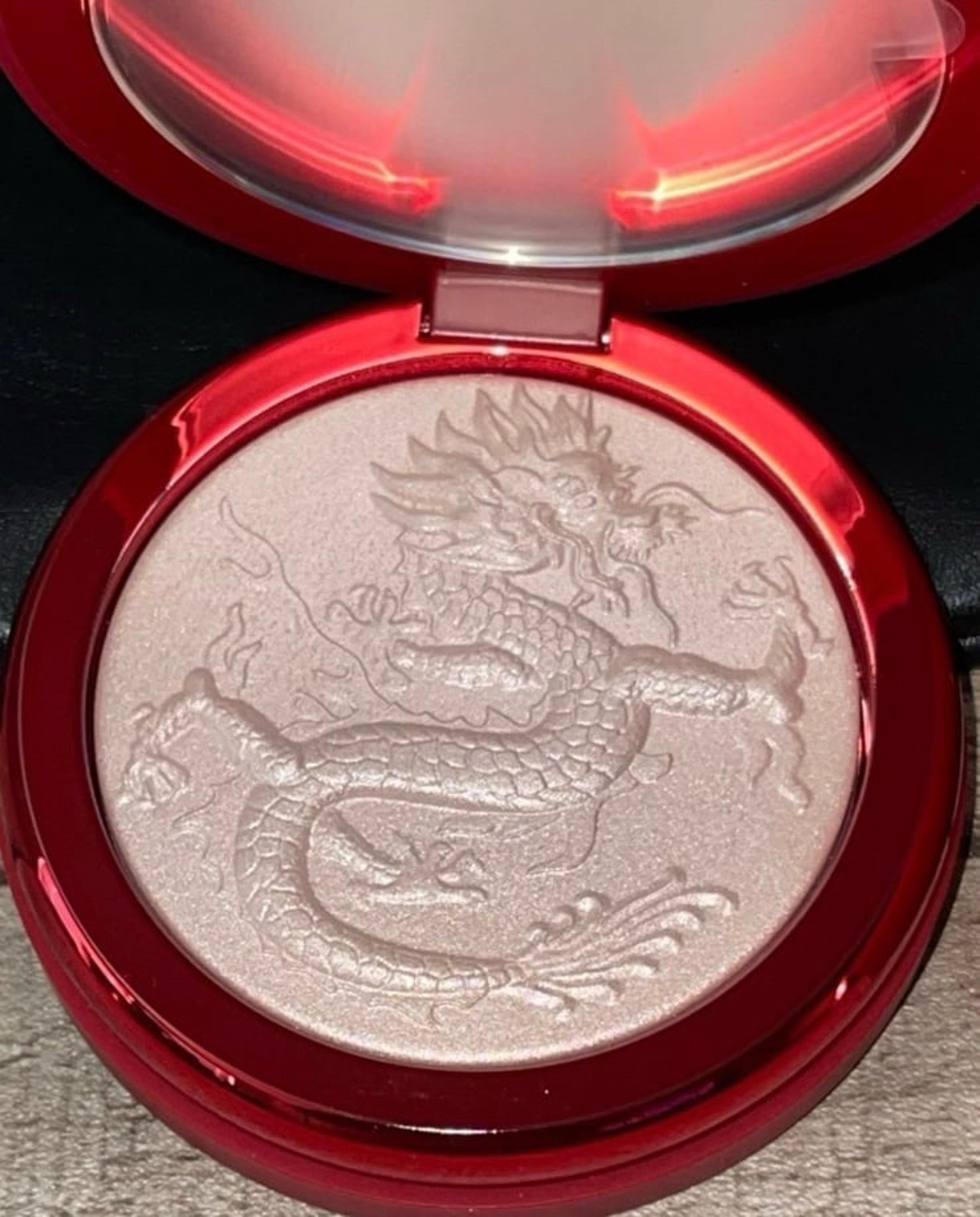 Anastasia Beverly Hills Pearl Glow Seeker Highlighter