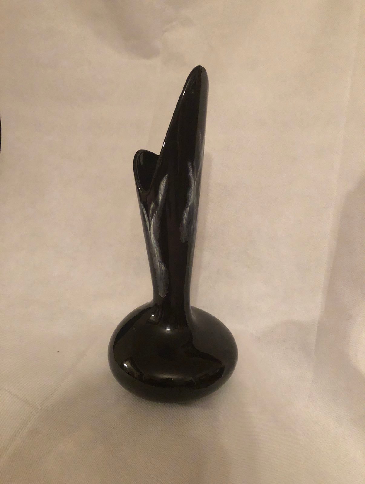 Haeger handcrafted vase 16.5