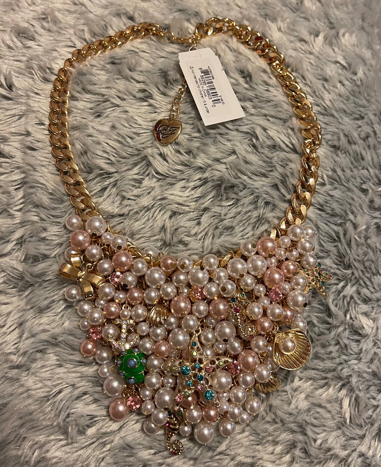 Betsey Johnson BEACH STATEMENT NECKLACE