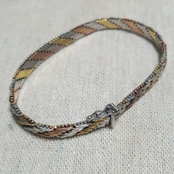 Store Vintage Diamond Cut Sterling Silver Italian Riccio Bracelet