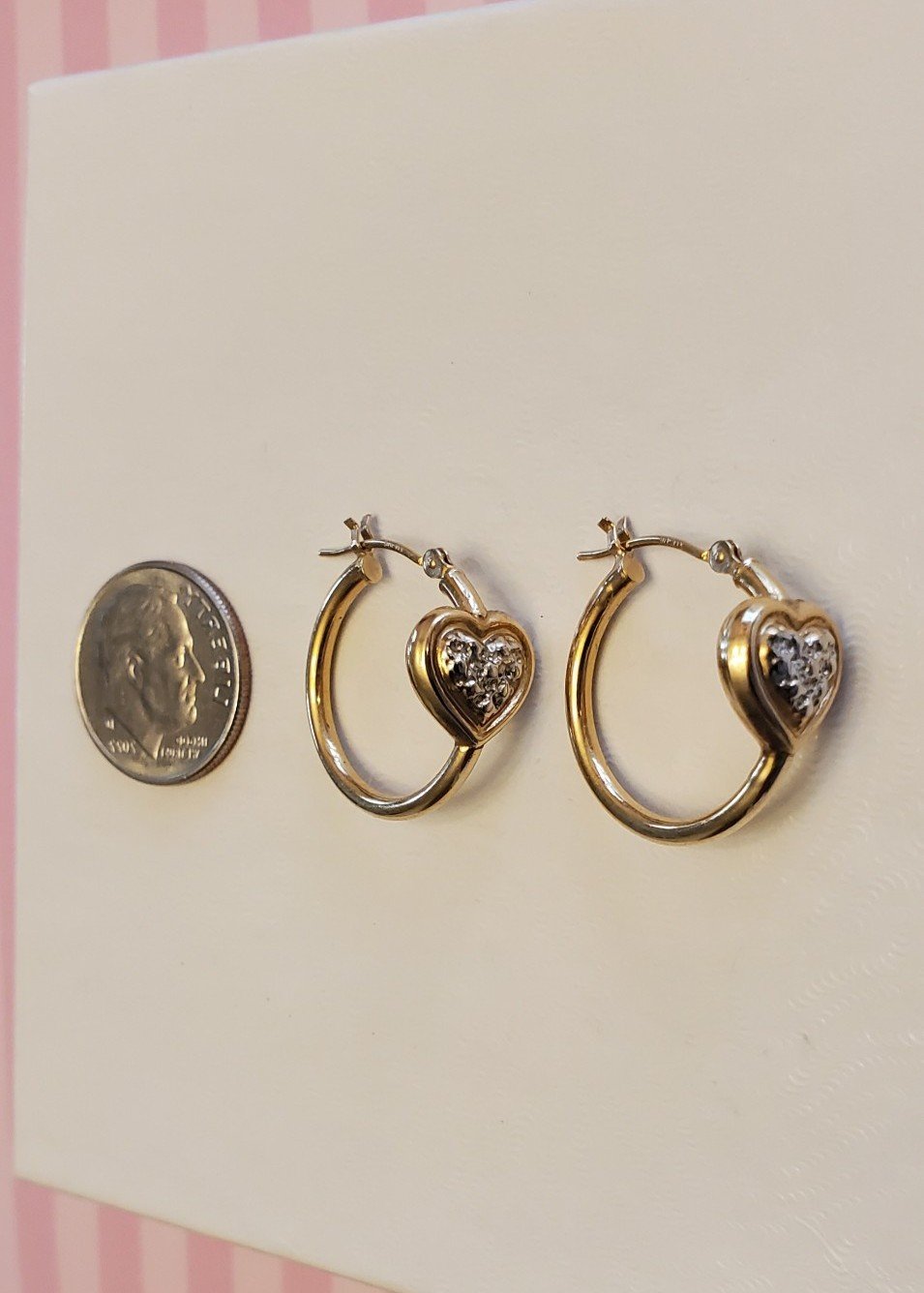 10K Gold Hoop Heart Earrings