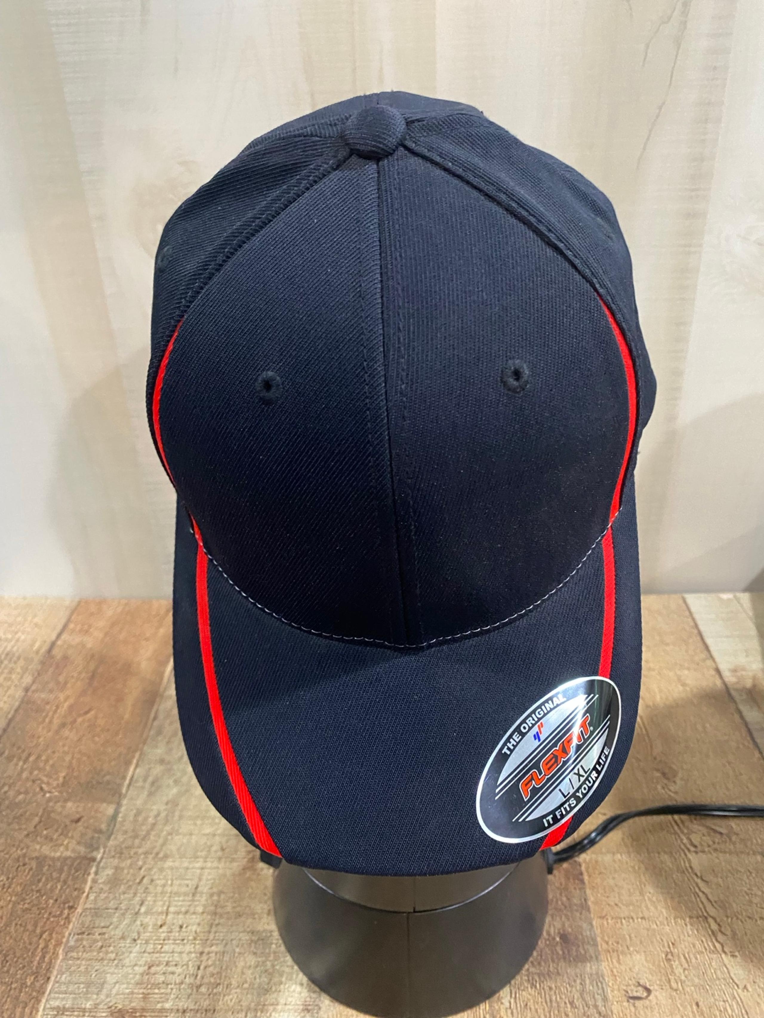 New With Tags Flex Fit Navy & Red Baseball Cap Size Large/XL