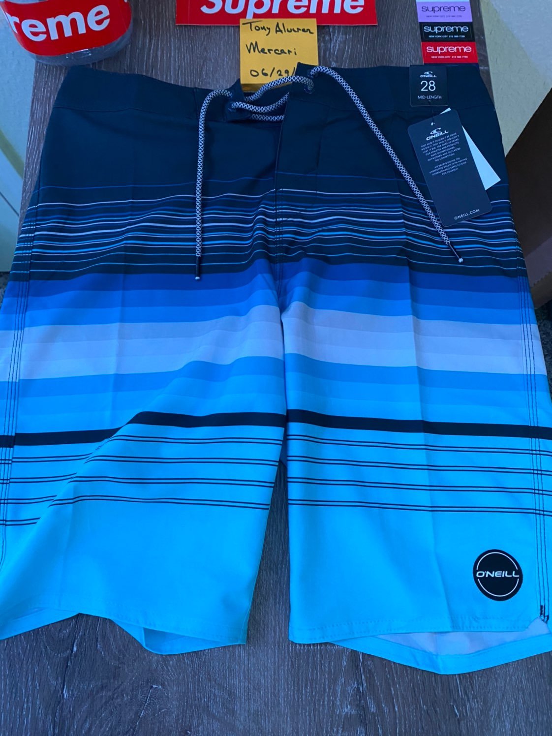 O’neill Mid Length Board Shorts Size 28