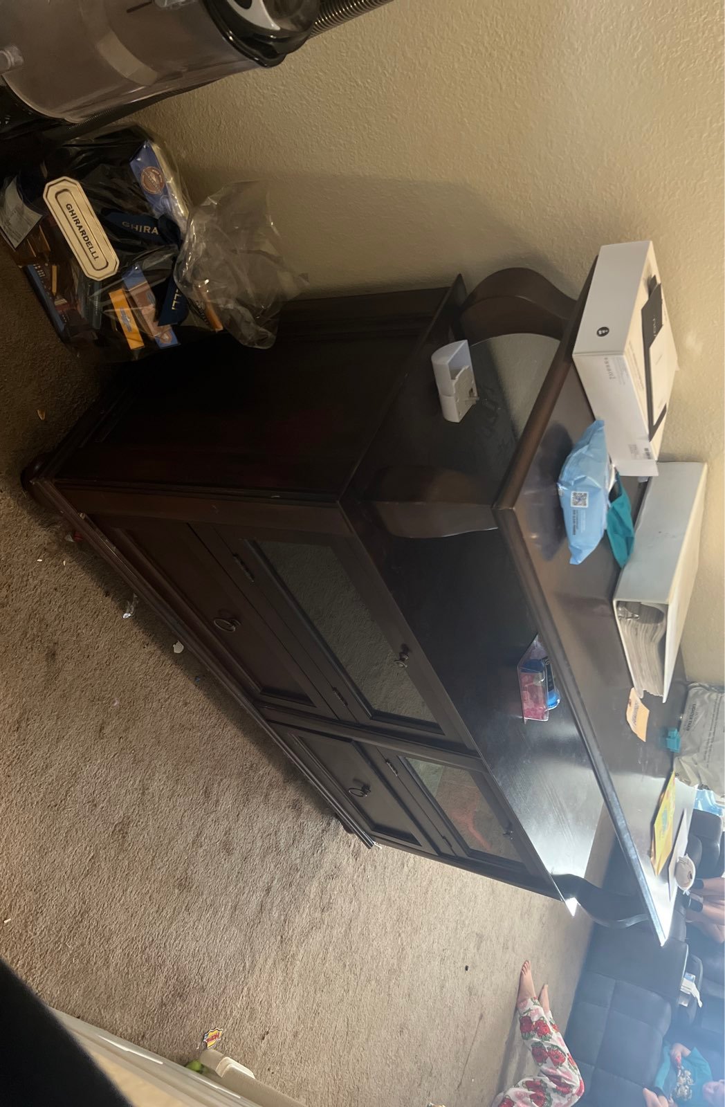 tv stand