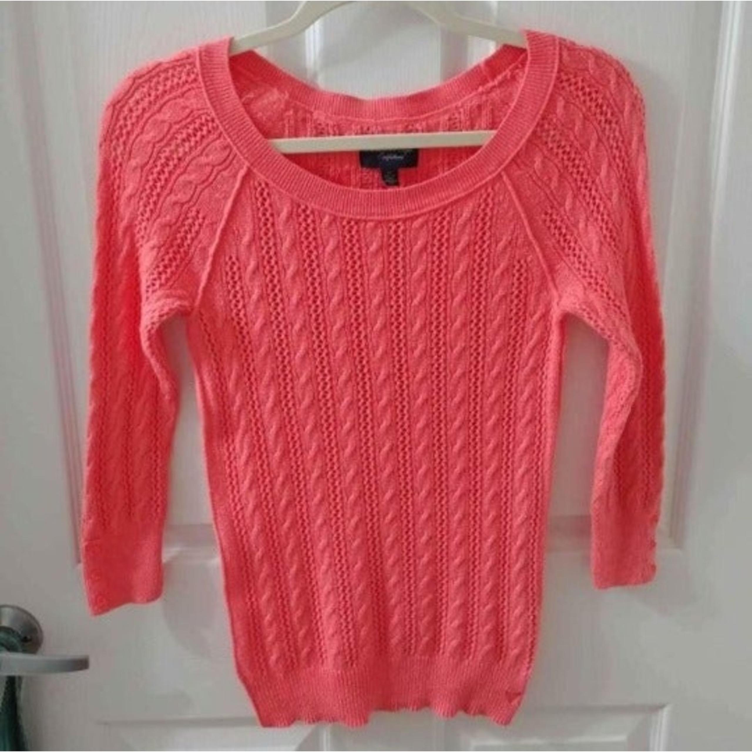American Eagle Pink Knit Sweater Top 3/4 Sleeve Small Scoop Neck