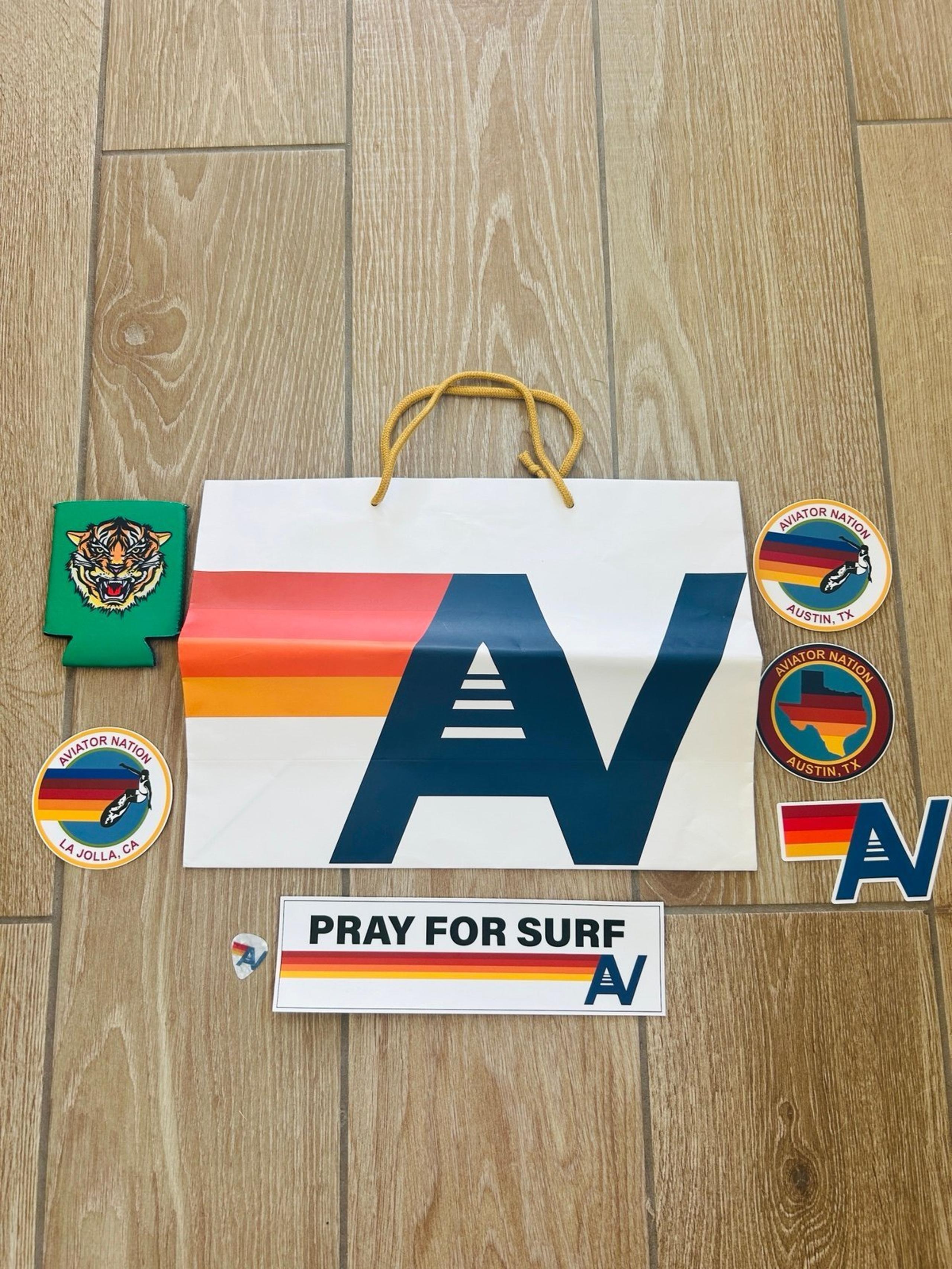 Aviator Nation Bag, Cozy, Stickers Bundle