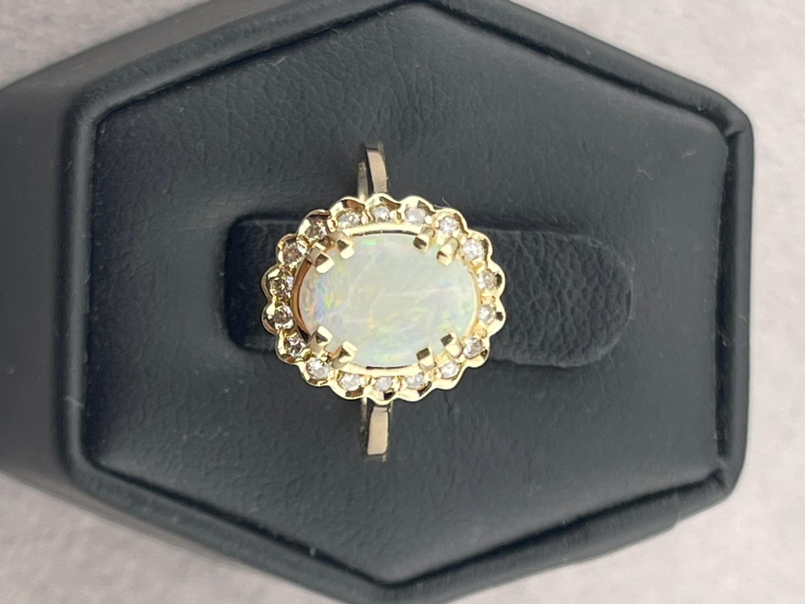 Unique vintage1 carat and diamond statement ring 14 karat yellow gold