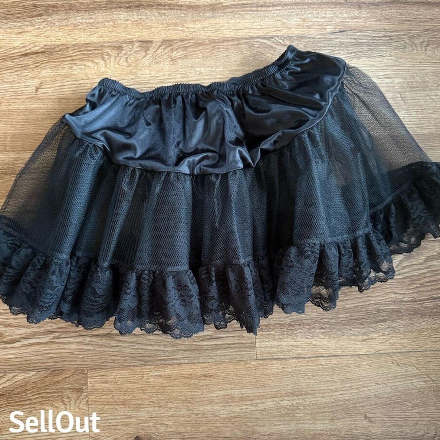 Victoria's Secret Women's Black Tulle Ruffle Pettiskirt Size S