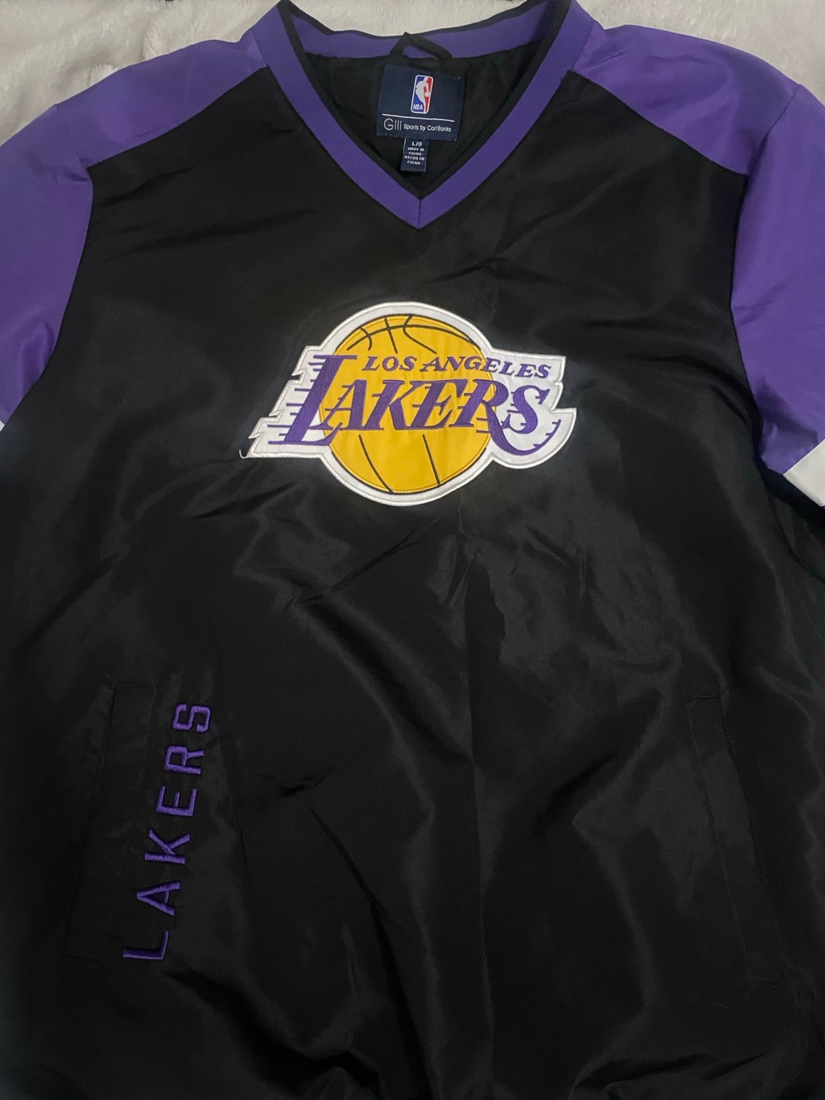 los angeles lakers windbreaker, brand new never worn (No shipping)