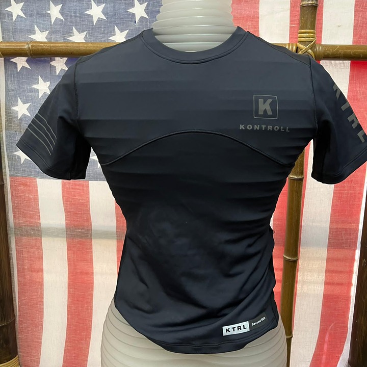 NWT Kappa 1pc Kontroll T-shirt
